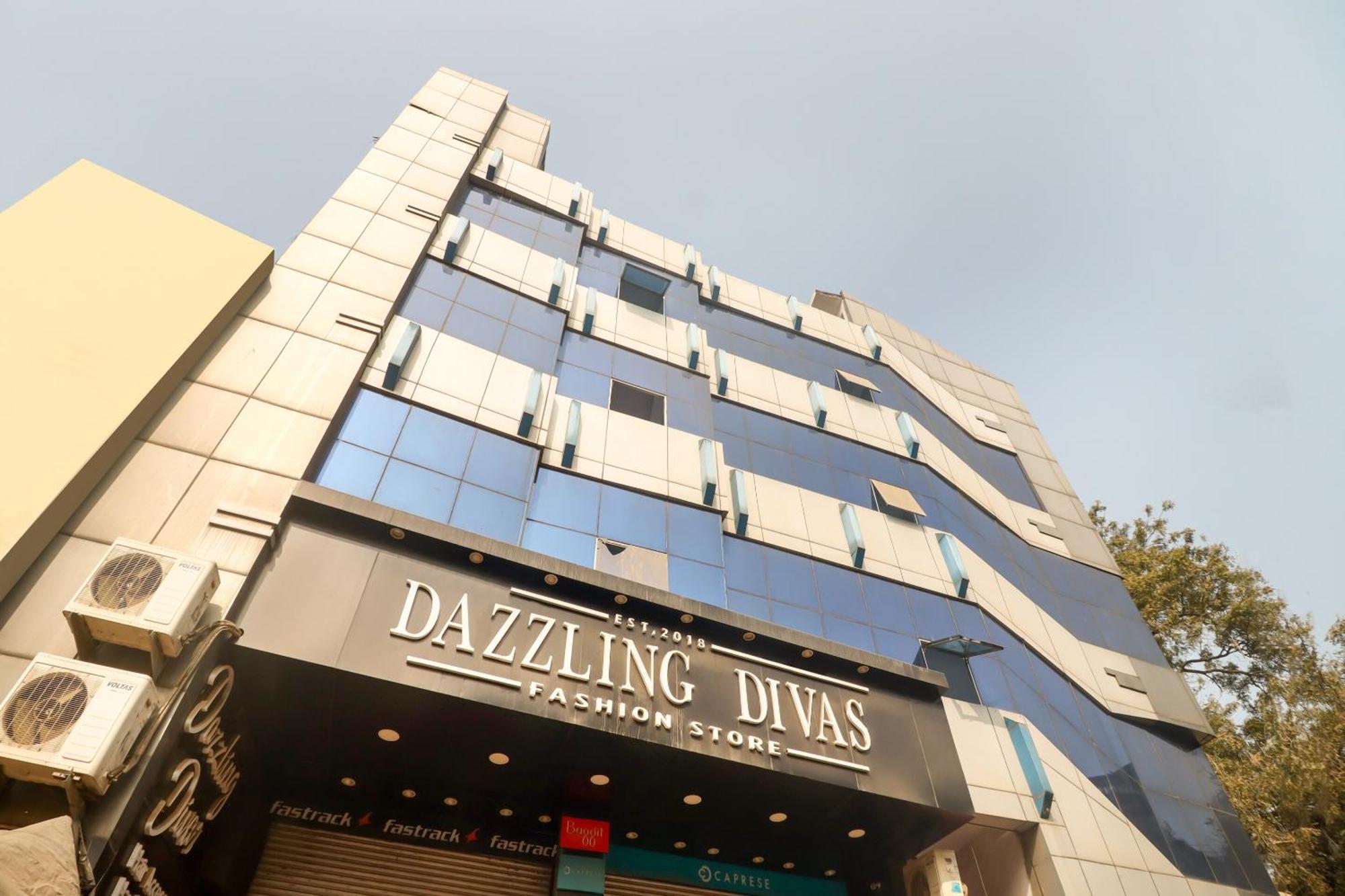 Hotel O Dolphin Lucknow Luaran gambar